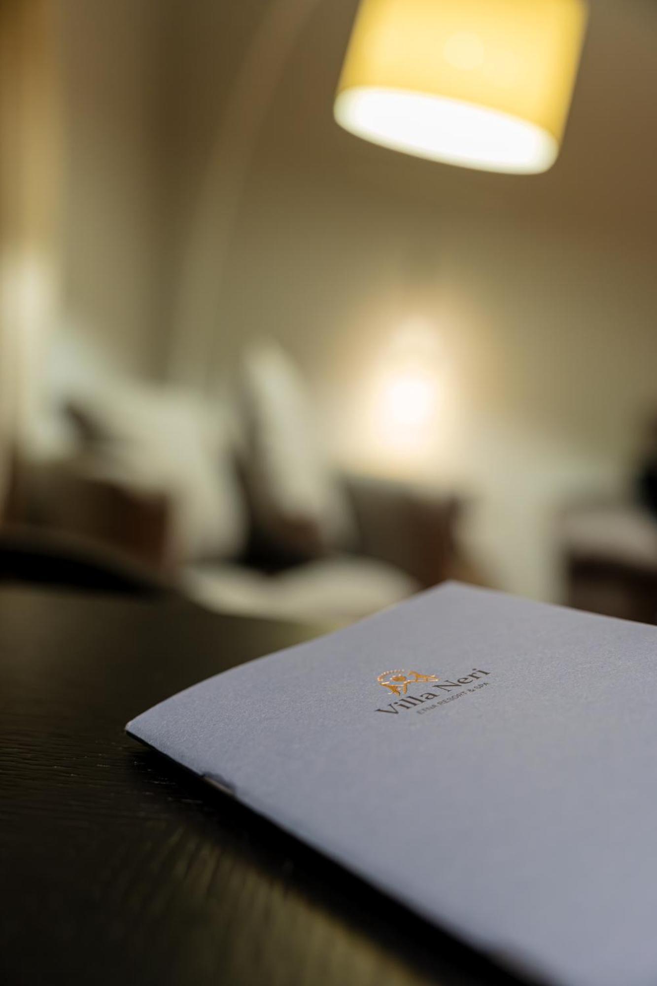 Villa Neri Resort & Spa Лингуаглоса Екстериор снимка